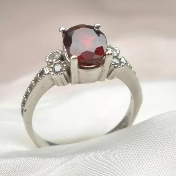 انگشتر نقره زنانه با نگین اصل معدنی هسونایت گارنت، کد 534 - Image 3