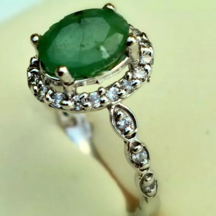 انگشتر نقره زنانه با نگین زمرد اصل، کد 504 - Image 3