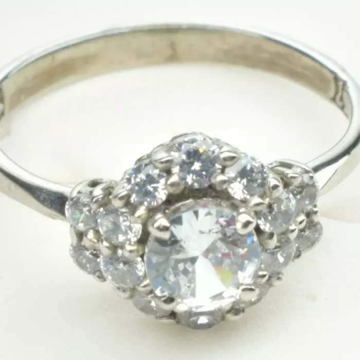 انگشتر نقره زنانه سولیتر با طراحی بسیار زیبا، کد 400 - Image 3