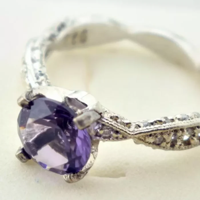 انگشتر نقره زنانه سولیتر با نگین بنفش سنتتیک، کد 409 - Image 4