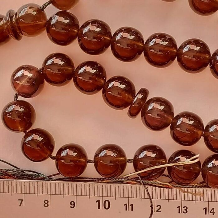 تسبیح سندلوس اصل بودار گرد قهوه‌ای نفتی 33 دانه کد 707 - Image 7