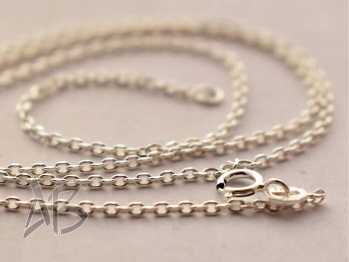 زنجیر نقره طرح کلاسیک