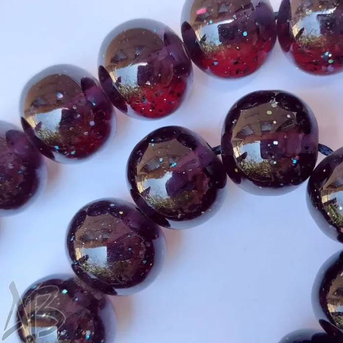 تسبیح سندلوس 33 دانه بودار تراش گرد اکلیل دار بسیار زیبا و خاص کد 812 آقابزرگ - Image 4