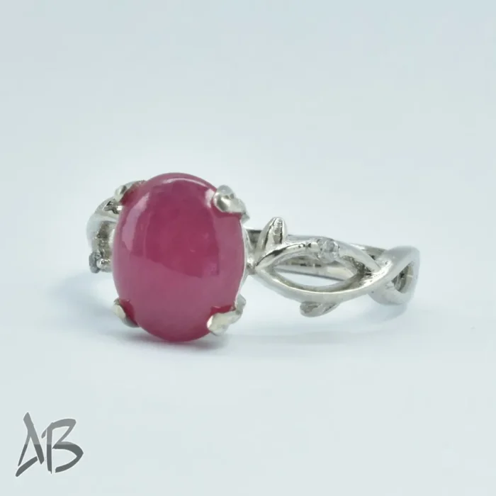 انگشتر نقره زنانه یاقوت صورتی اصل طرح برگ تراش کابوشن آقابزرگ کد 565 - Image 9