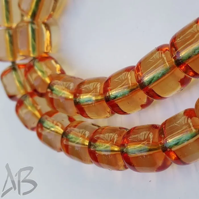 تسبیح سندلوس 33 دانه کد 938 بودار تراش استوانه‌ای شمش خوشرنگ و خوشدست آقابزرگ - Image 4