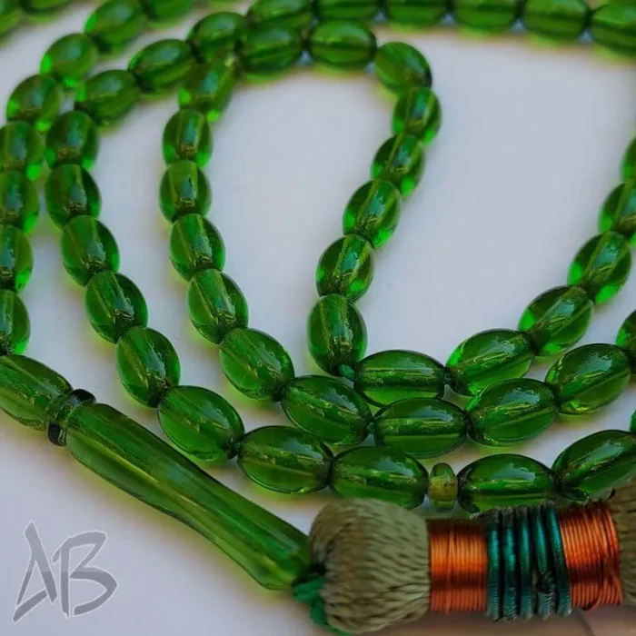 تسبیح سندلوس صددانه (101 دانه) کد 949 بودار گندمی نخ‌نما شکم تراش‌داده آقابزرگ - Image 4