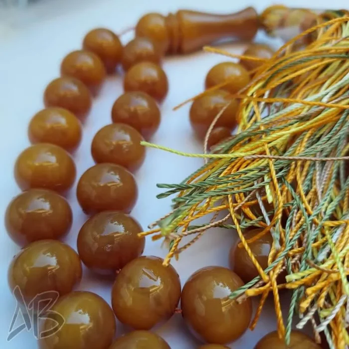 تسبیح سندلوس 33 دانه کد 953 بودار تراش زیبا ظریف و خوشرنگ آقابزرگ - Image 4