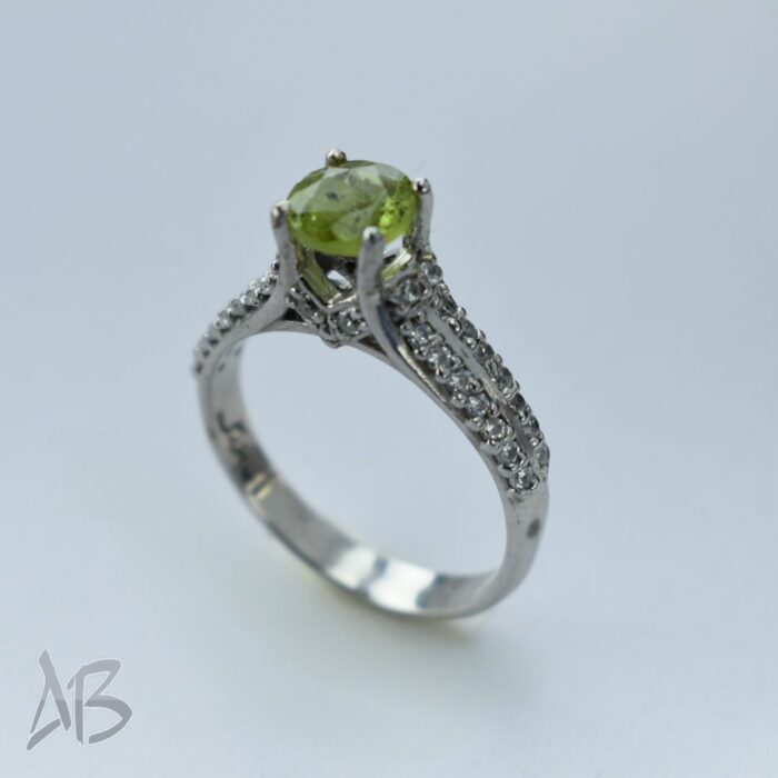 انگشتر نقره زنانه زبرجد اصل آبکاری طلا آقابزرگ کد 541 - Image 8