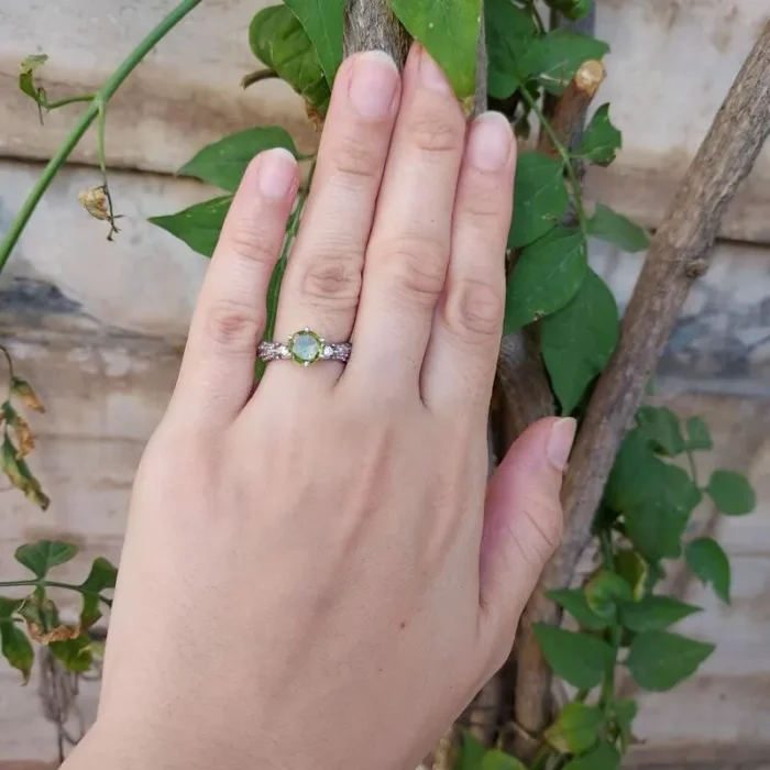 انگشتر نقره زنانه نگین زبرجد اصل ظریف آقابزرگ کد 543 - Image 6