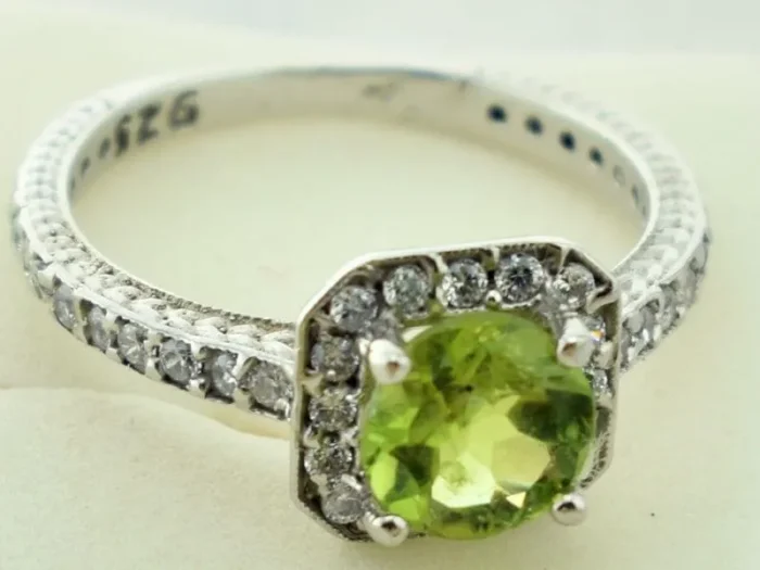 انگشتر نقره زنانه زبرجد معدنی و اصل آقابزرگ کد 500 - Image 5