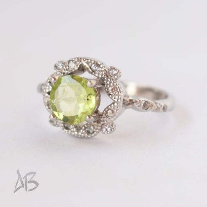 انگشتر نقره زنانه نگین زبرجد طبیعی آقابزرگ کد 608 - Image 4