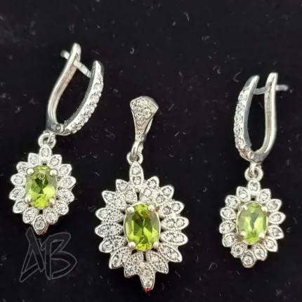 نیم‌ست (گردنبند و گوشواره) نقره عیار استاندارد 925