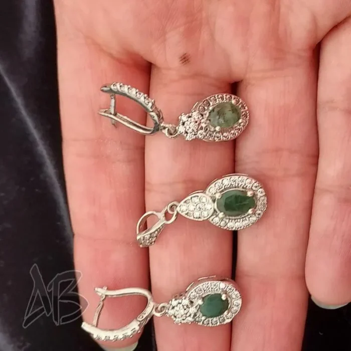 نیم‌ست (گردنبند و گوشواره) نقره زنانه زمرد اصل آقابزرگ کد Med10 - Image 4