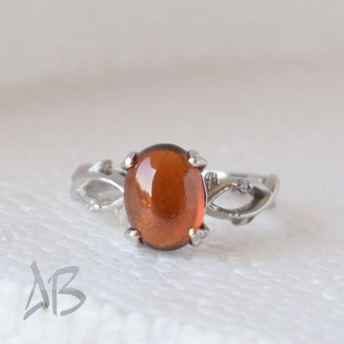 انگشتر نقره زنانه بسیار زیبا با نگین گارنت یا هسونایت اصل آقابزرگ کد 580 - Image 5