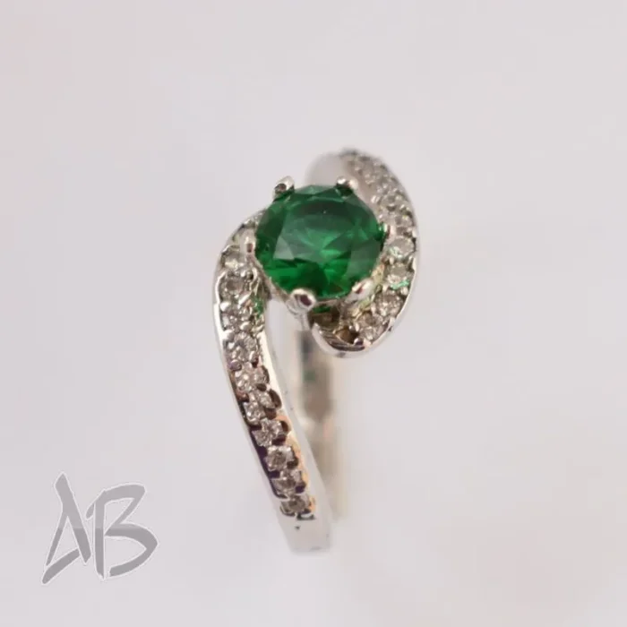 انگشتر نقره زنانه سولیتر سبز آبکاری طلا یا رودیوم آقابزرگ کد 598 - Image 6