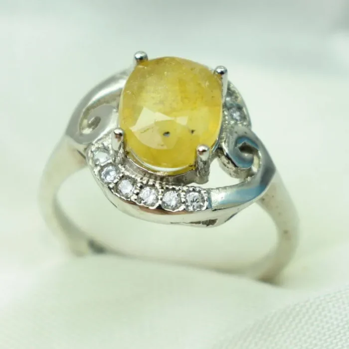 انگشتر نقره زنانه یاقوت زرد طبیعی عیار 925 آقابزرگ کد 575 - Image 4
