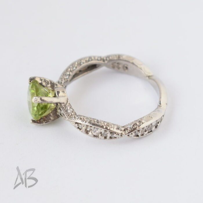 انگشتر نقره زنانه نگین زبرجد طبیعی آقابزرگ کد 614 - Image 6