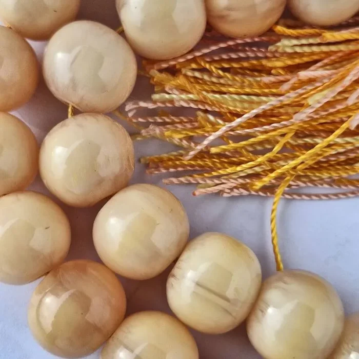 تسبیح سندلوس 33 دانه کد 967 بودار تراش گرد رنگ بسیار زیبا آقابزرگ - Image 5