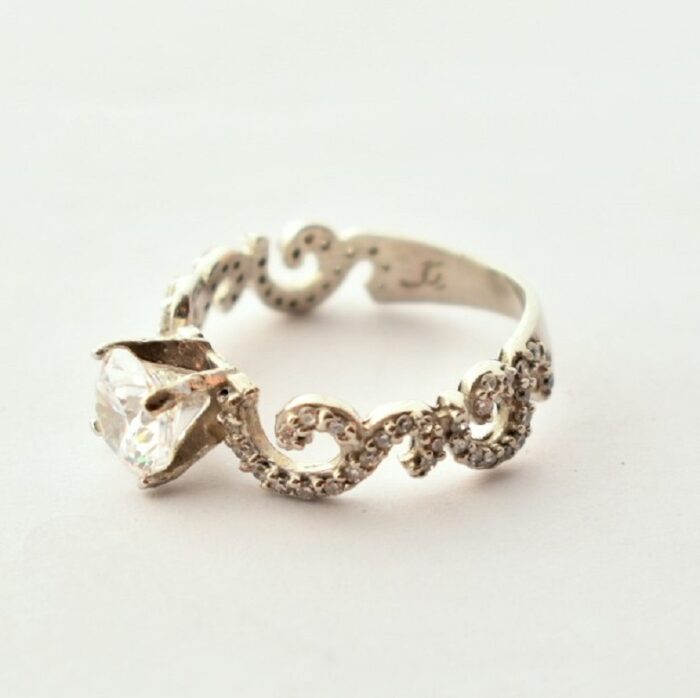 انگشتر نقره زنانه سولیتر عیار 925 آبکاری رودیوم مناسب انگشت ظریف آقابزرگ کد 637 - Image 8