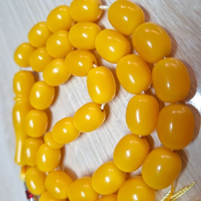 تسبیح سندلوس 33 دانه بودار تراش خربزه‌ای زرد شکیل کد 1028آقابزرگ - Image 3