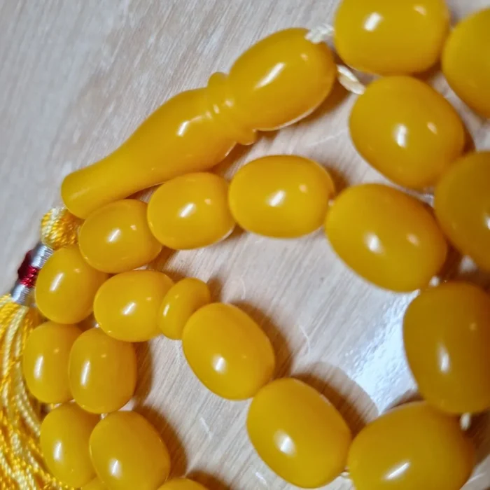 تسبیح سندلوس 33 دانه بودار تراش خربزه‌ای زرد شکیل کد 1028آقابزرگ - Image 4