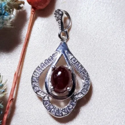 گردنبند نقره نگین گارنت