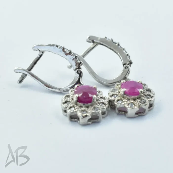 گوشواره نقره زنانه نگین یاقوت سرخ اصل آبکاری طلا سفید عیار 925 آقابزرگ کد G125 - Image 3