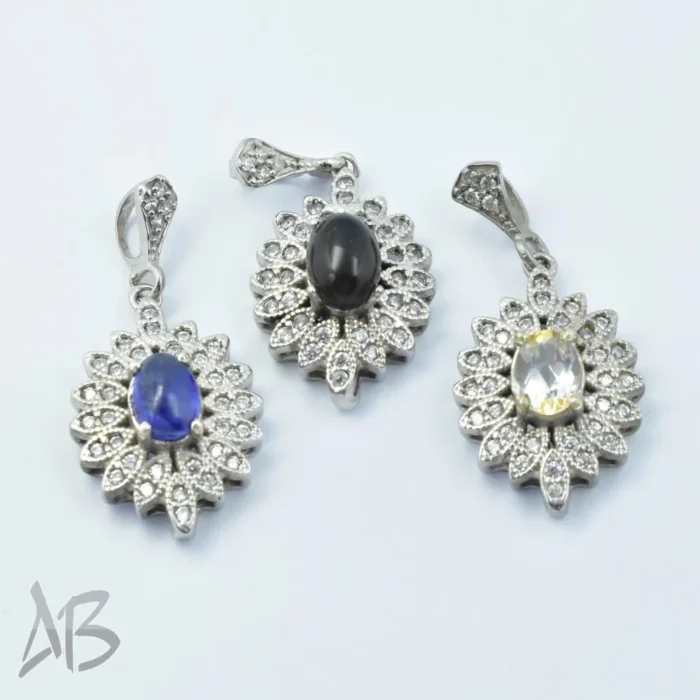 گردنبند یا مدالی نقره 925 نگین زمرد اصل برلیان کات آقابزرگ کد Med15 - Image 6