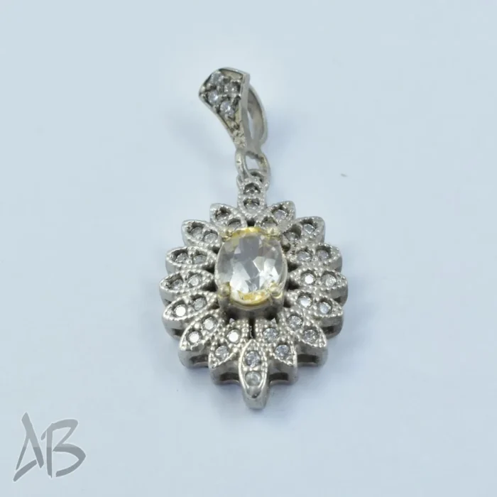 گردنبند یا مدالی نقره سیترین اصل برلیان کات آقابزرگ کد Med13 - Image 10