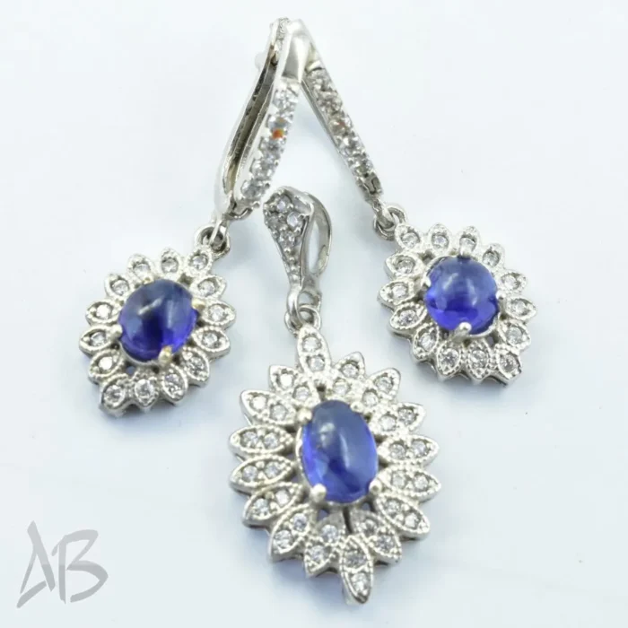 نیم ست نقره نگین یاقوت کبود اصل عیار 925 روکش طلا سفید آقابزرگ کد Med25 - Image 5