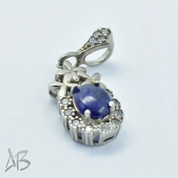 گردنبند یا مدالی نقره نگین یاقوت کبود آقابزرگ کد Med57 - Image 5