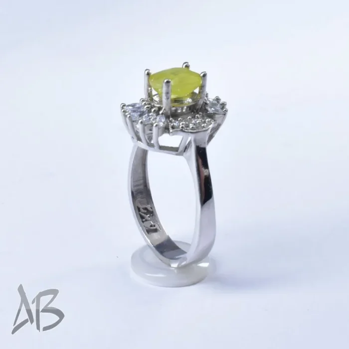 انگشتر نقره زنانه اصل نگین دار سنگ طبیعی یاقوت زرد آقابزرگ کد 648 - Image 3