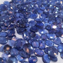 سنگ یاقوت کبود