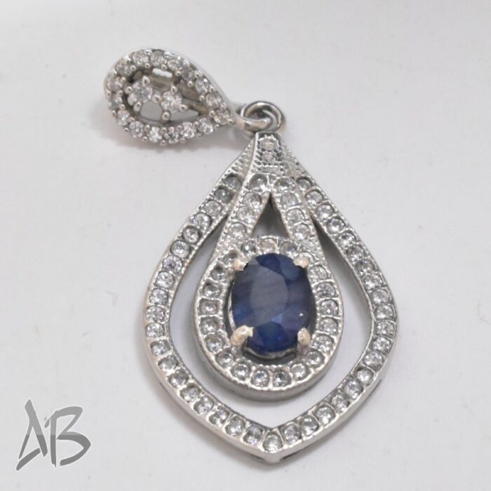 گردنبند یا مدالی نقره اصل نگین دار یاقوت کبود طرح جدید آقابزرگ کد Med75 - Image 5