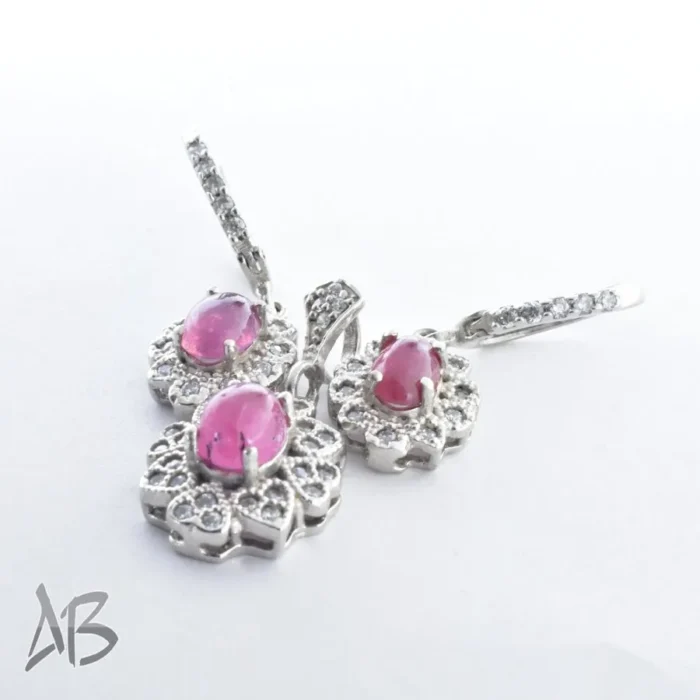 نیم ست نقره یاقوت صورتی آفریقایی اصل دامله (گردنبند و گوشواره) عیار 925 روکش رودیوم آقابزرگ کد Med82 - Image 6