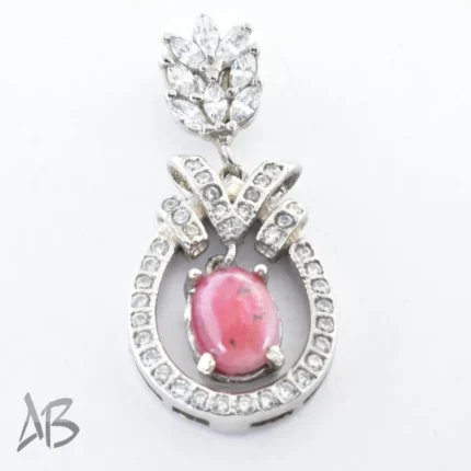 مدالی گردنبند یاقوت سرخ