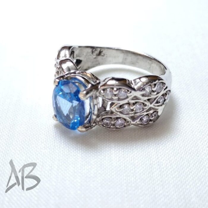 انگشتر نقره زنانه اصل نگین توپاز درخشان و ركاب پر نگين و خاص کد 668 - Image 4