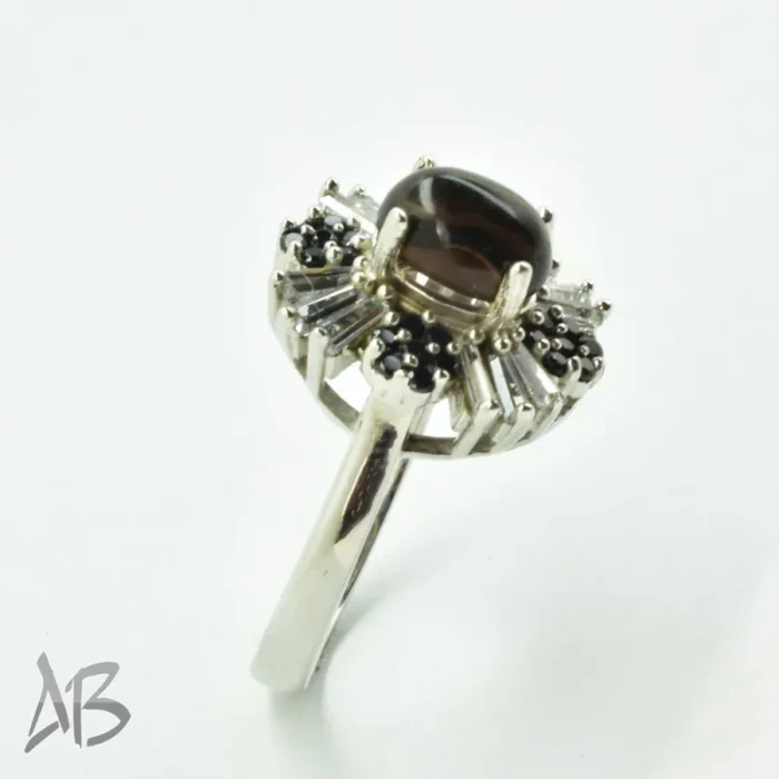 انگشتر نقره زنانه اسموکی کوارتز (دودی) طبیعی طراحی زیبا با نگین‌های سنتتیک رنگی آقابزرگ کد 675 - Image 6
