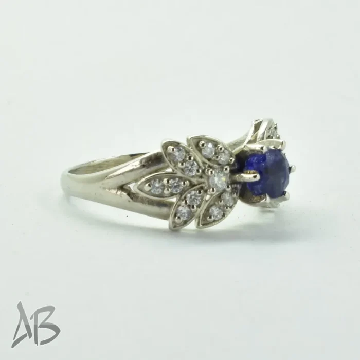 680 (3)_32_11zon انگشتر نقره زنانه اصل رکاب بسیار زیبا نگین یاقوت کبود برلیان کات آقابزرگ کد 680 - Image 3