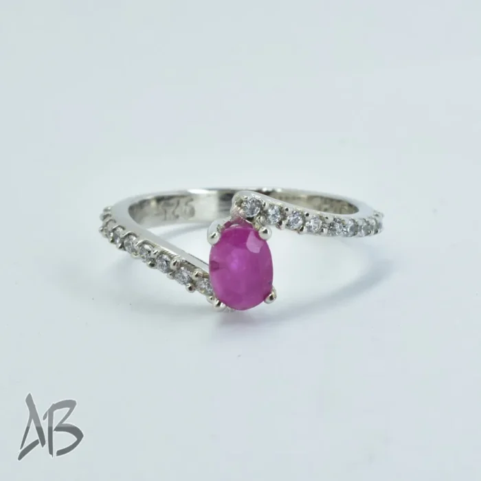 انگشتر نقره زنانه با نگین یاقوت صورتی اصل برلیان کات آقابزرگ کد 302 - Image 7