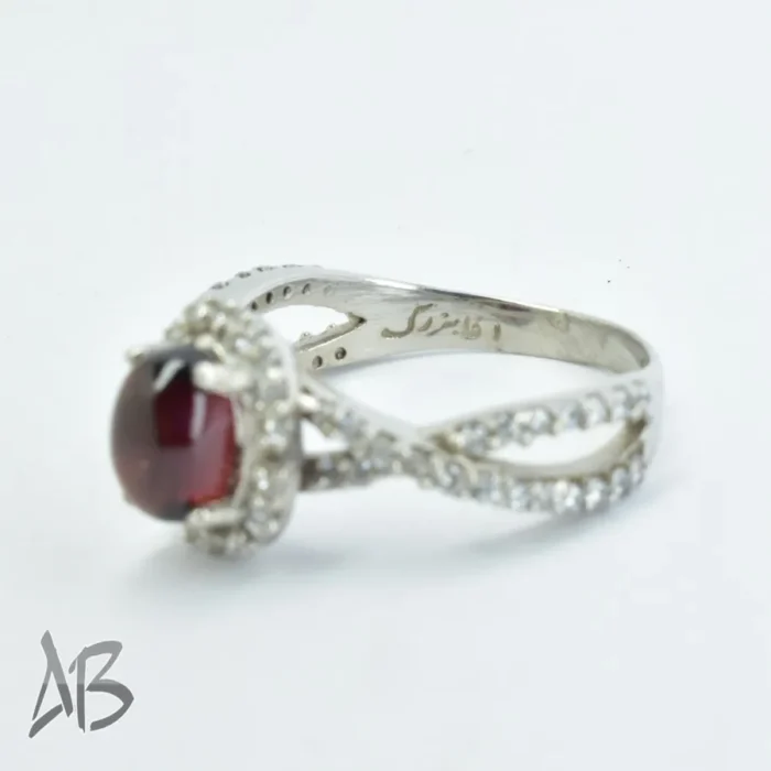 انگشتر نقره زنانه عیار 925 با نگین گارنت و رکاب پر نگین زیبا کد 305 آقابزرگ - Image 5