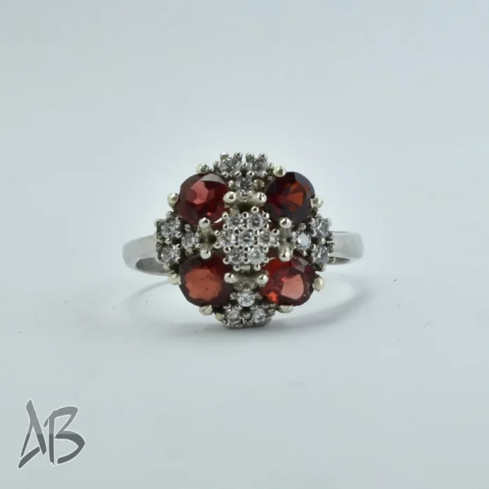 انگشتر نقره زنانه عیار 925 با چهار نگین گارنت بسیار شکیل و زیبا کد 698 - Image 6