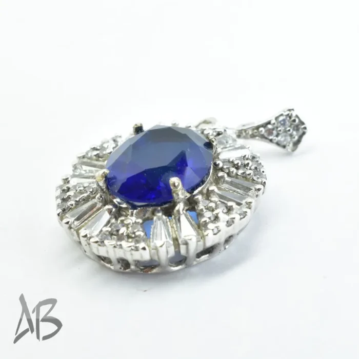 گردنبند نقره (مدالی) جدید نگین دار آبی بسیار خوشرنگ کد Med104 - Image 3