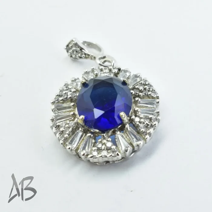 گردنبند نقره (مدالی) جدید نگین دار آبی بسیار خوشرنگ کد Med104 - Image 5