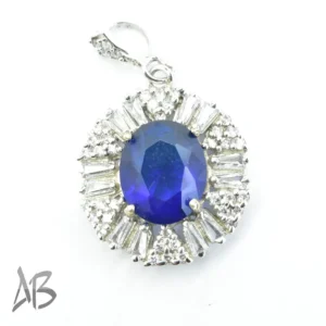 گردنبند مدالی با نگین اتمی