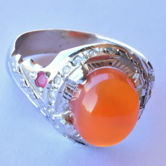 انگشتر مردانه نقره دست‌ساز عقیق یمنی برجسته رکاب مخراج کاری شده آقابزرگ کد M223 - Image 3