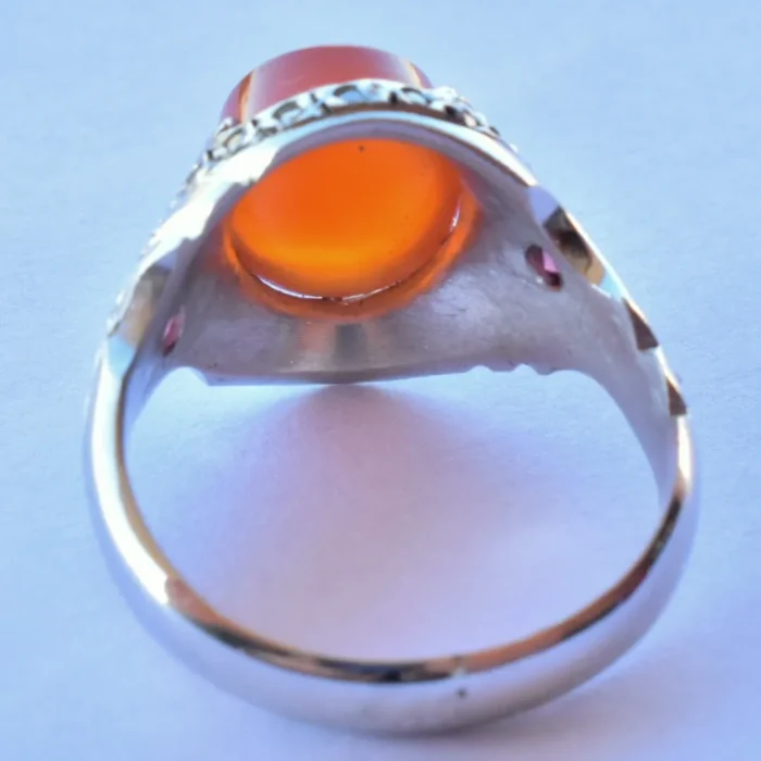 انگشتر مردانه نقره دست‌ساز عقیق یمنی برجسته رکاب مخراج کاری شده آقابزرگ کد M223 - Image 5