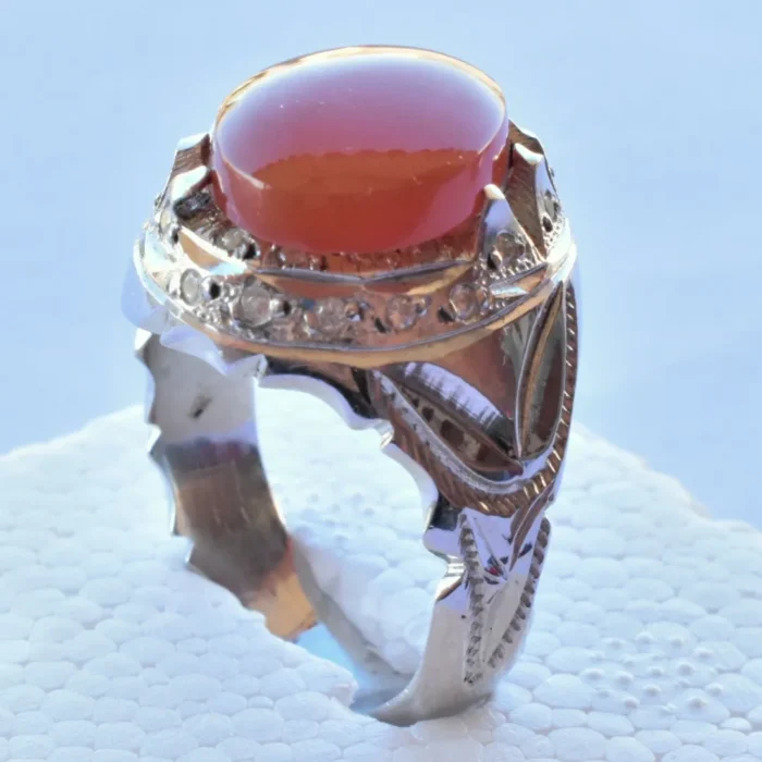 انگشتر مردانه نقره دست‌ساز نگین عقیق یمنی درشت رکاب آینه کاری شده کد M225 - Image 10