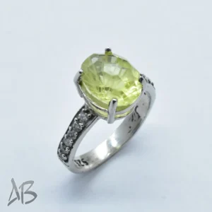 انگشتر نقره زنانه با نگین سیترین