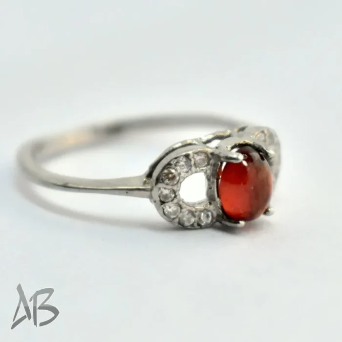 انگشتر نقره زنانه عیار 925 نگین گارنت دارچینی و رکاب سبک کد 335 - Image 4